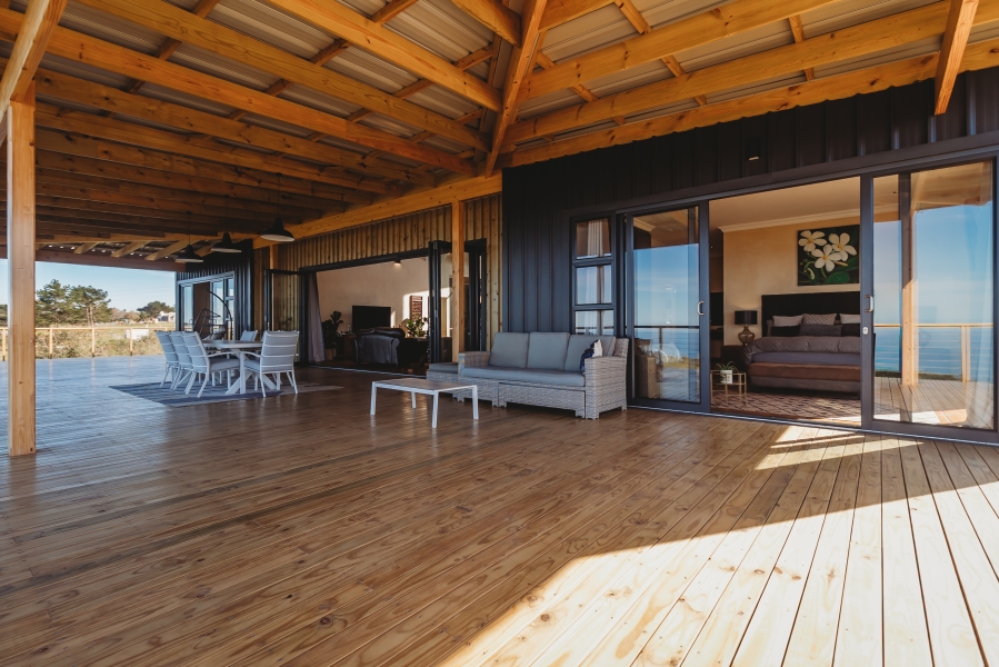 4 Bedroom Property for Sale in Hansmoeskraal A H Western Cape